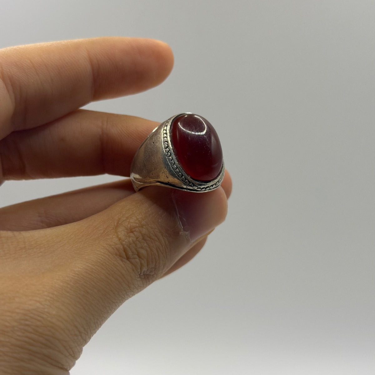 Classic Silver Solitaire Ring with Oval Red Carnelian and Beaded Bezel