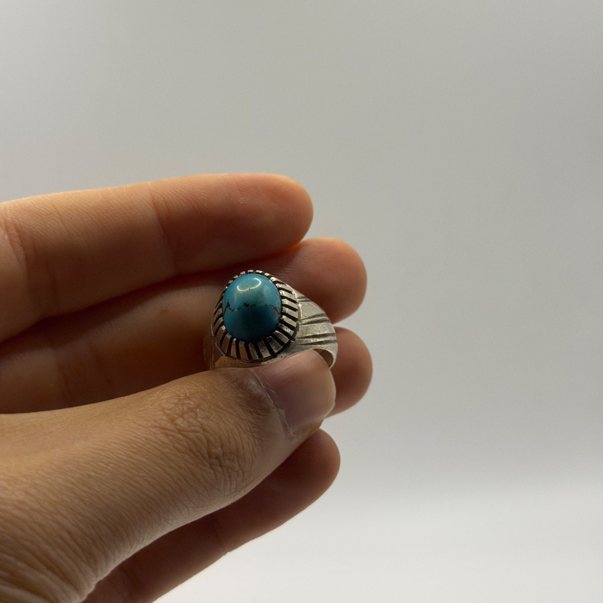 Vintage Silver Greco Roman Style Torquise Cabochon Ring