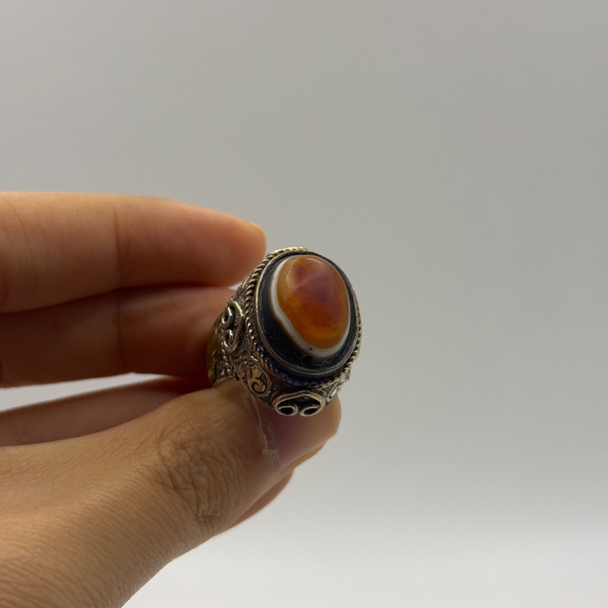 Vintage Solid Silver Banded Agate Cross Dove Symbol Statement Signet Ring