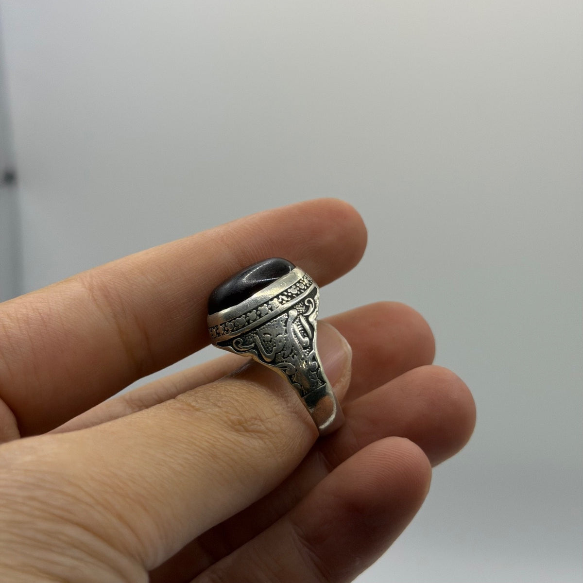 Vintage Arabic Style Handmade Silver Ring With Stone