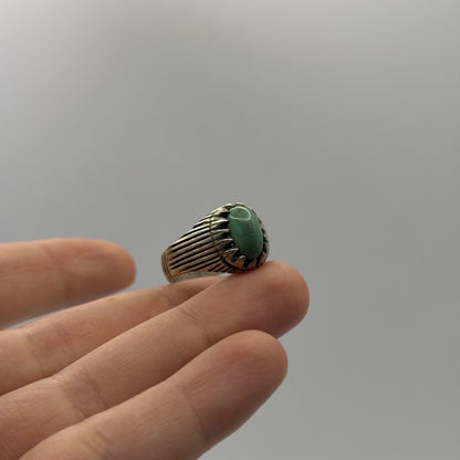 Silver Green Turquoise Cabochon Fluted Ribbed Heavy Signet Ring Band