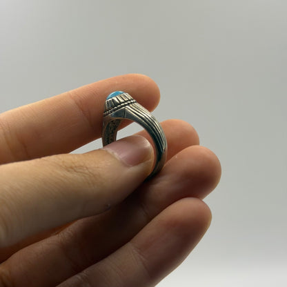 Vintage Silver Greco Roman Style Torquise Cabochon Ring