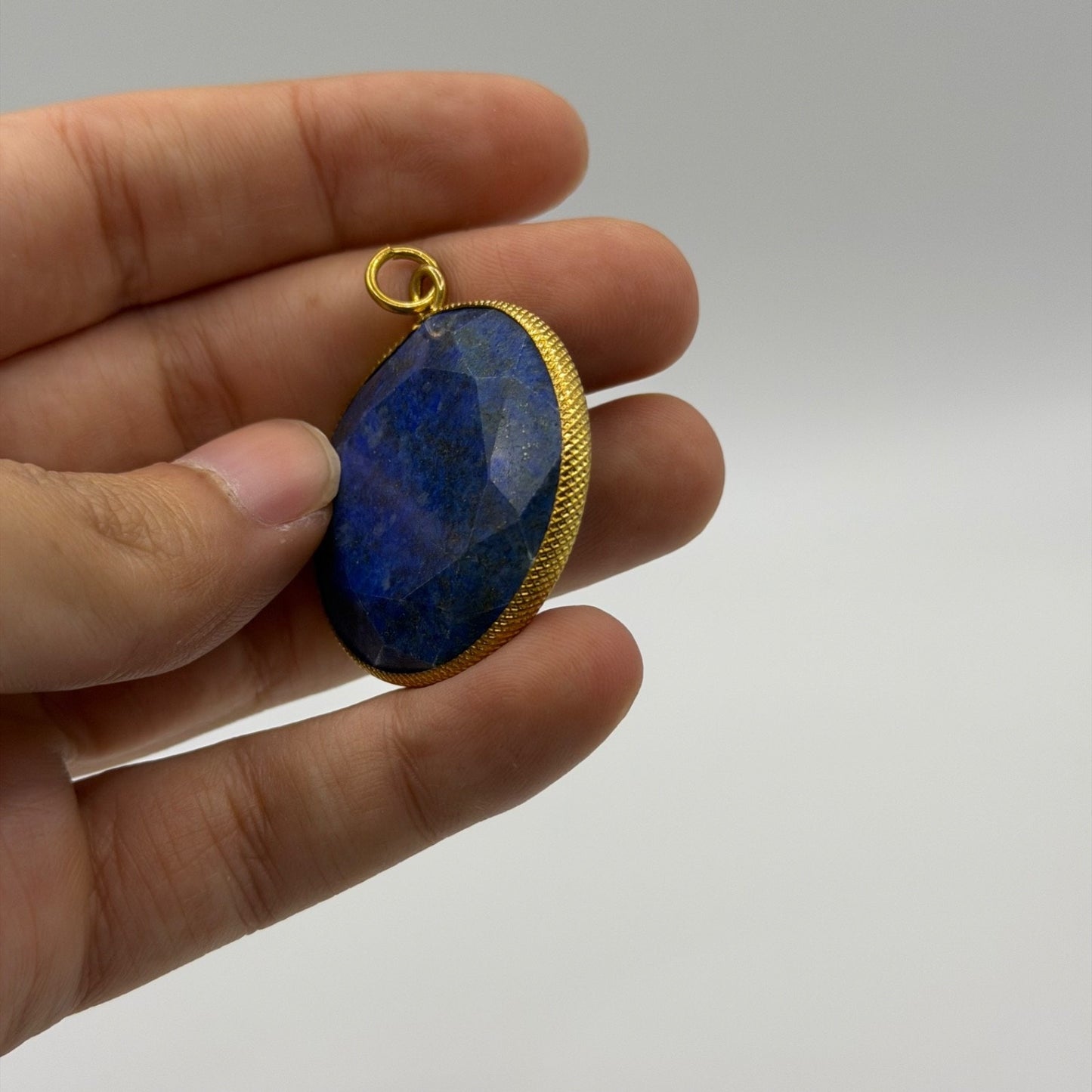 Natural Afghan Lapis Lazuli Pendant Faceted Round Blue Gemstone Gold Tone Frame