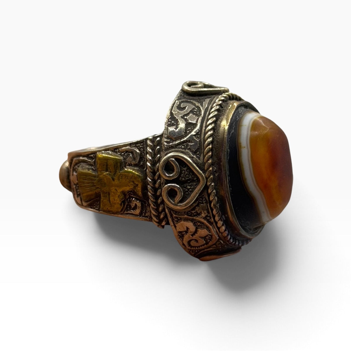Vintage Solid Silver Banded Agate Cross Dove Symbol Statement Signet Ring