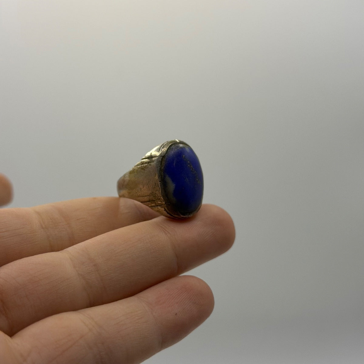 Vintage Silver Lapis Lazuli Cabochon Solitaire Ring Ancient Style Signet