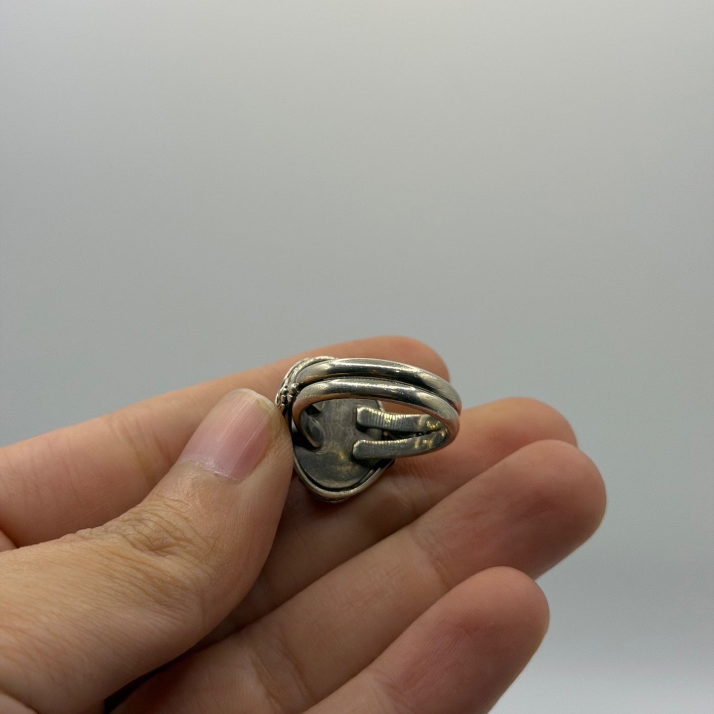 Antique Central Asian Agate Sterling Silver Ring