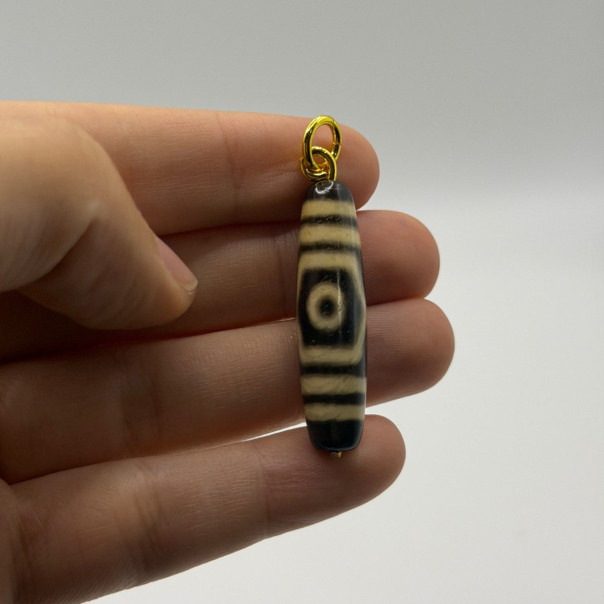 Vintage Tibetan Dzi Eye Agate Bead Tube Pendant Gold Tone Charm