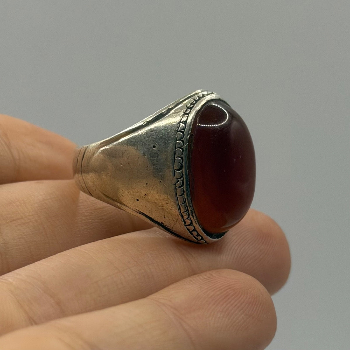 Classic Silver Solitaire Ring with Oval Red Carnelian and Beaded Bezel