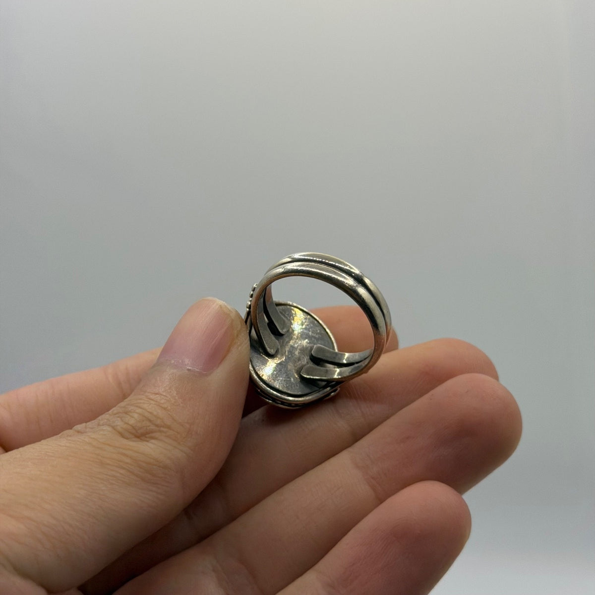 Antique Central Asian Agate Sterling Silver Ring