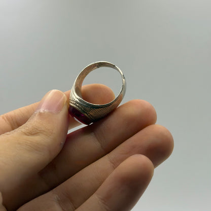Vintage Silver Roman Style Carnelian Cabochon Fluted Solitaire Ring