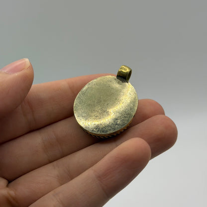 Vintage Brass Framed Oval Carnelian Agate Gemstone Pendant Charm