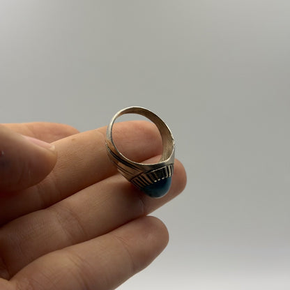 Vintage Silver Greco Roman Style Torquise Cabochon Ring