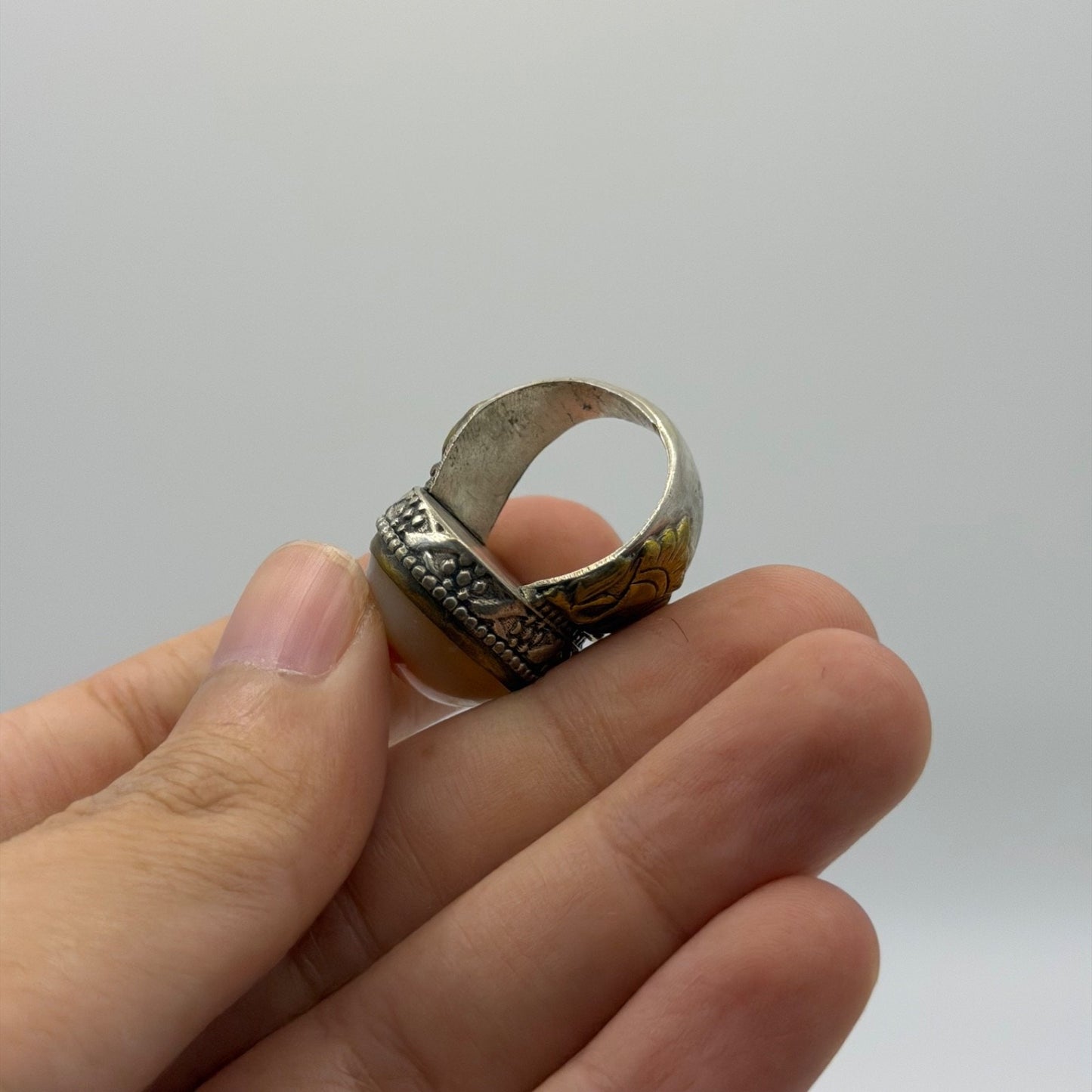 Vintage Arabic Style Agate Eye Silver Ring