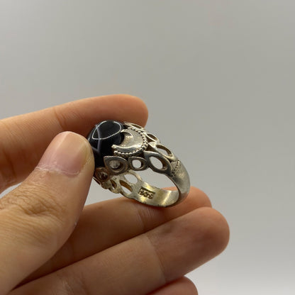Vintage Silver Filigree Ring with Oval Black Banded Agate Cabochon