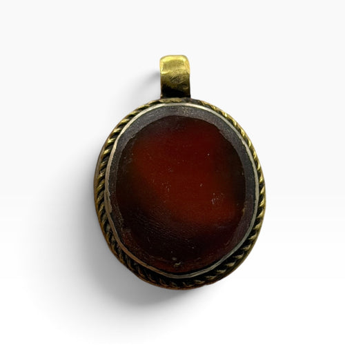 Vintage Brass Framed Oval Carnelian Agate Gemstone Pendant Charm