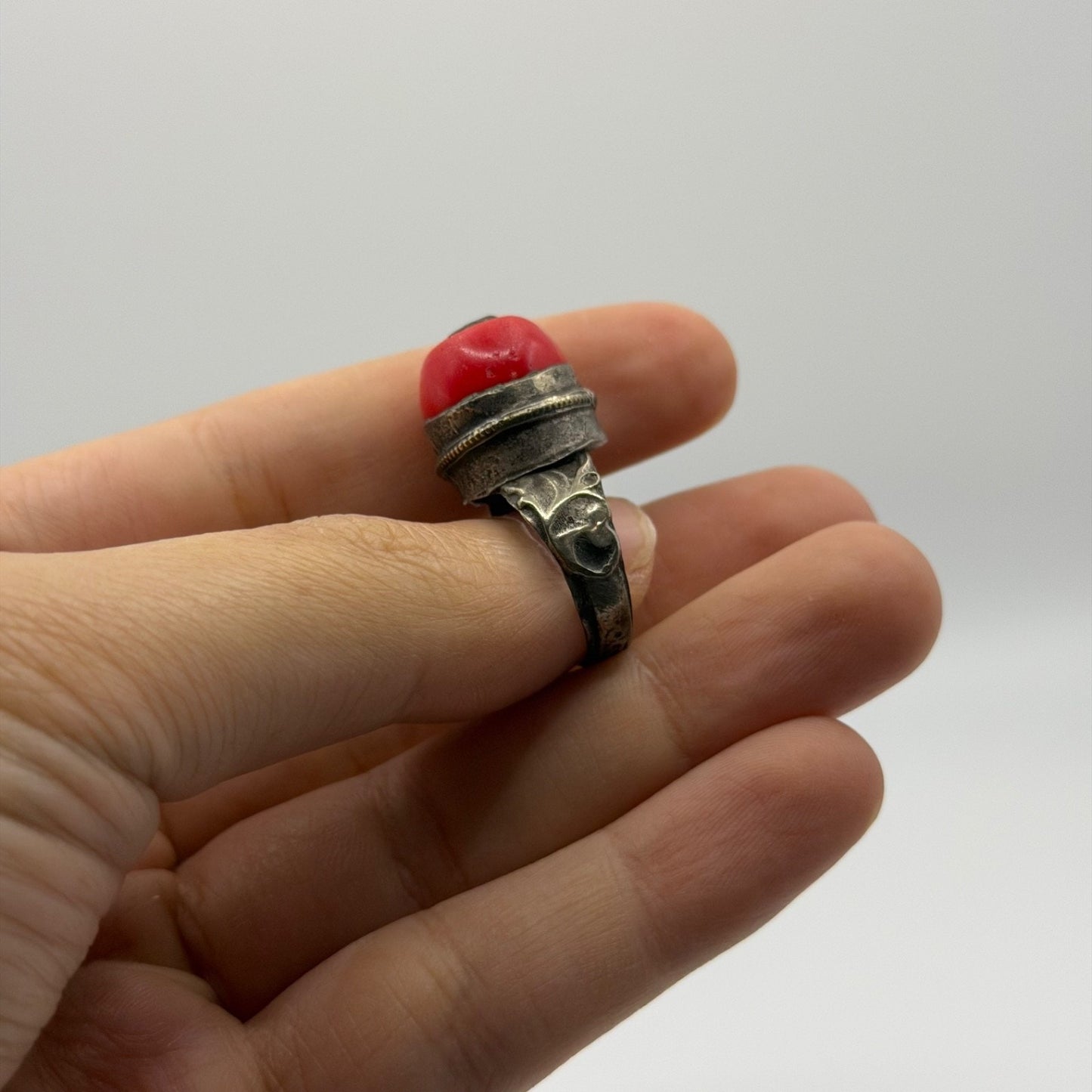 Antique Silver Filigree Ring with Round Red Coral Cabochon