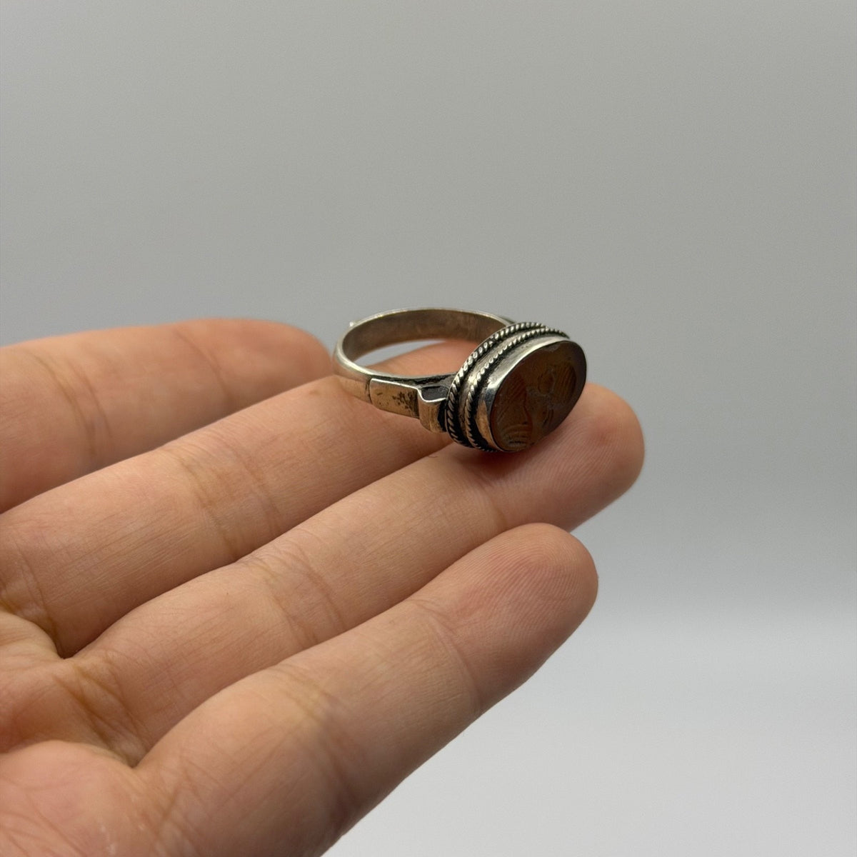 Vintage Silver Carved Intaglio Seal Stone Ring Rope Border Detail