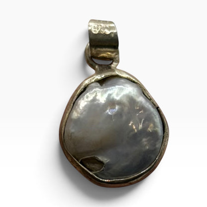 925 Sterling Silver Mother of Pearl Shell Freeform Slab Pendant Charm⁠