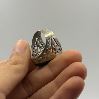 Vintage Solid Silver Green Agate Chalcedony Cutout Filigree Statement Ring