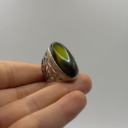 Vintage Solid Silver Green Agate Chalcedony Cutout Filigree Statement Ring