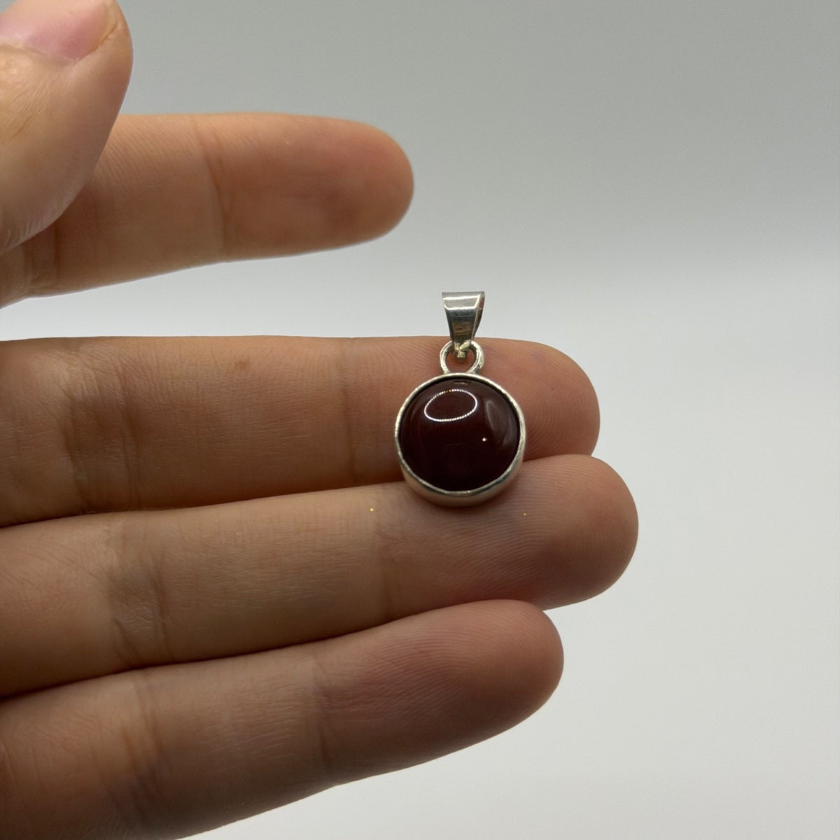 925 Sterling Silver Dark Red Carnelian Garnet Round Bezel Pendant