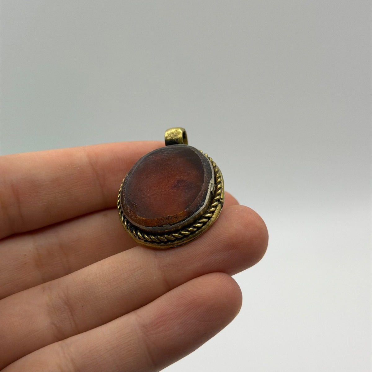 Vintage Brass Framed Oval Carnelian Agate Gemstone Pendant Charm