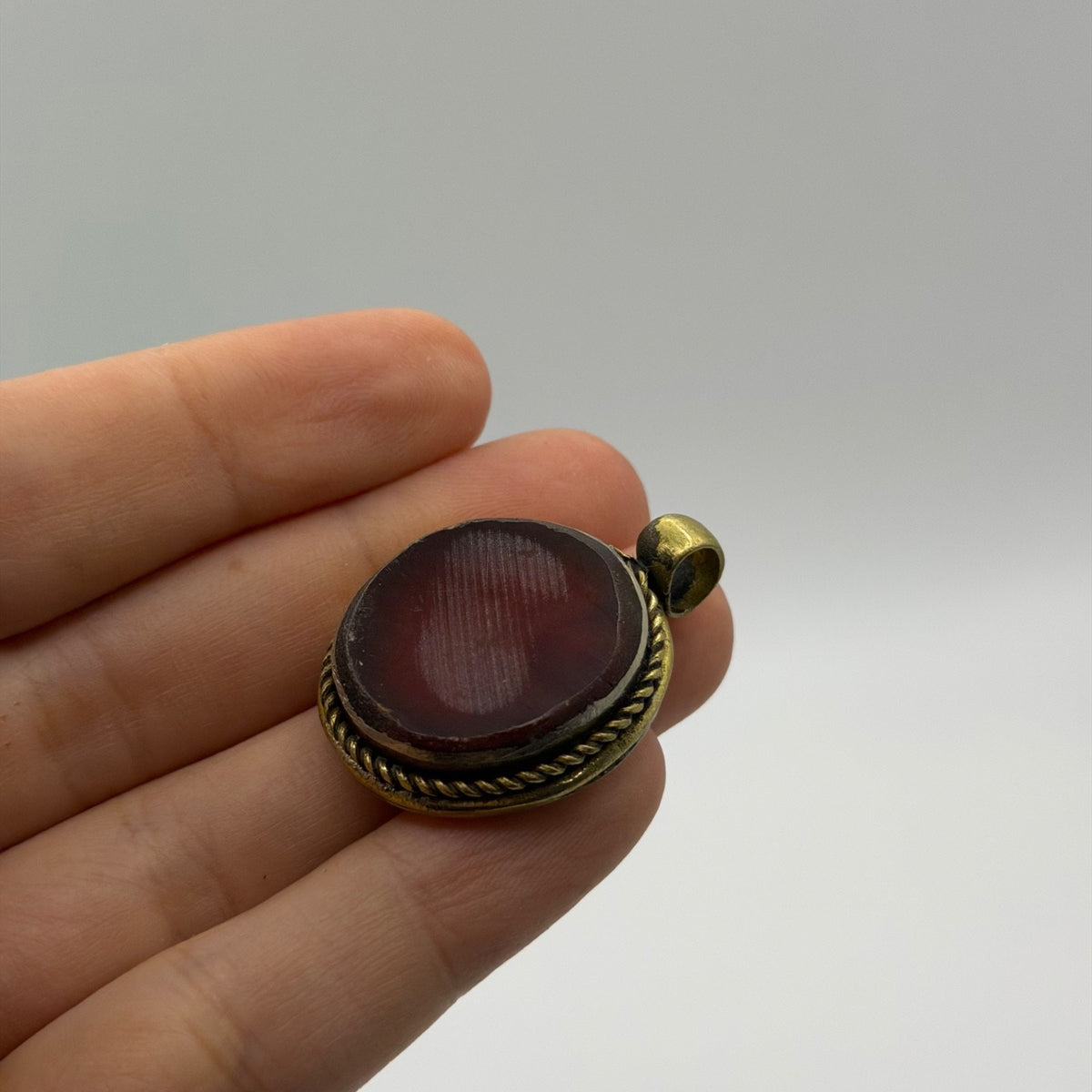 Vintage Brass Framed Oval Carnelian Agate Gemstone Pendant Charm