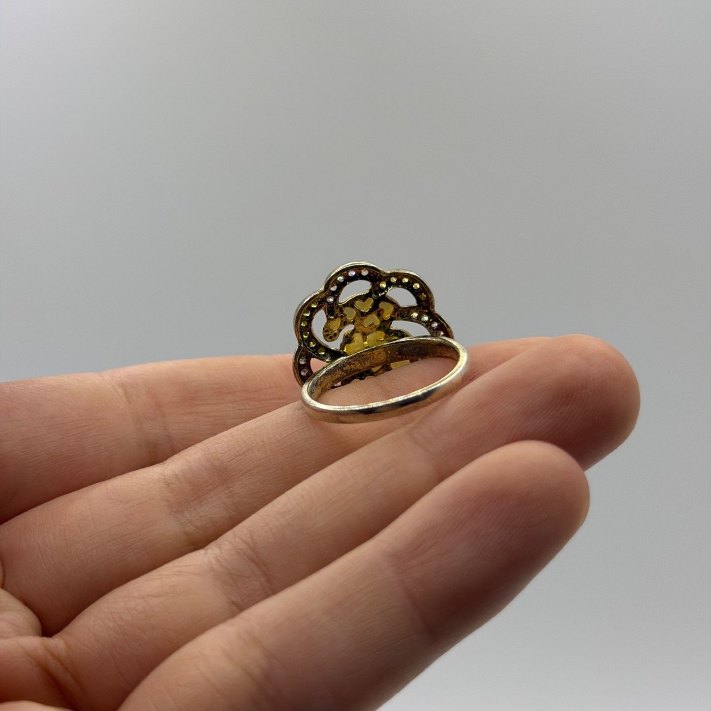 Vintage Silver Gold Plated Shell Cameo Ring Carved Portrait Rhinestone Frame⁠