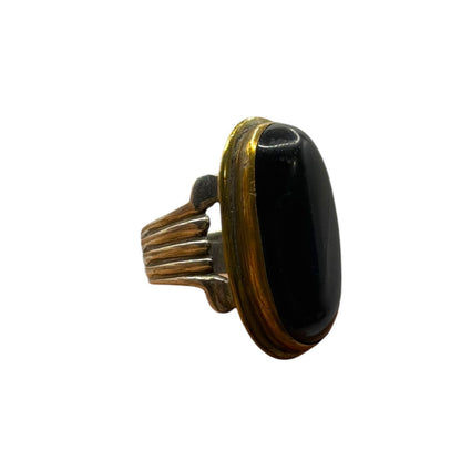 Silver Ribbed Band Ring with Oval Black Onyx Stone