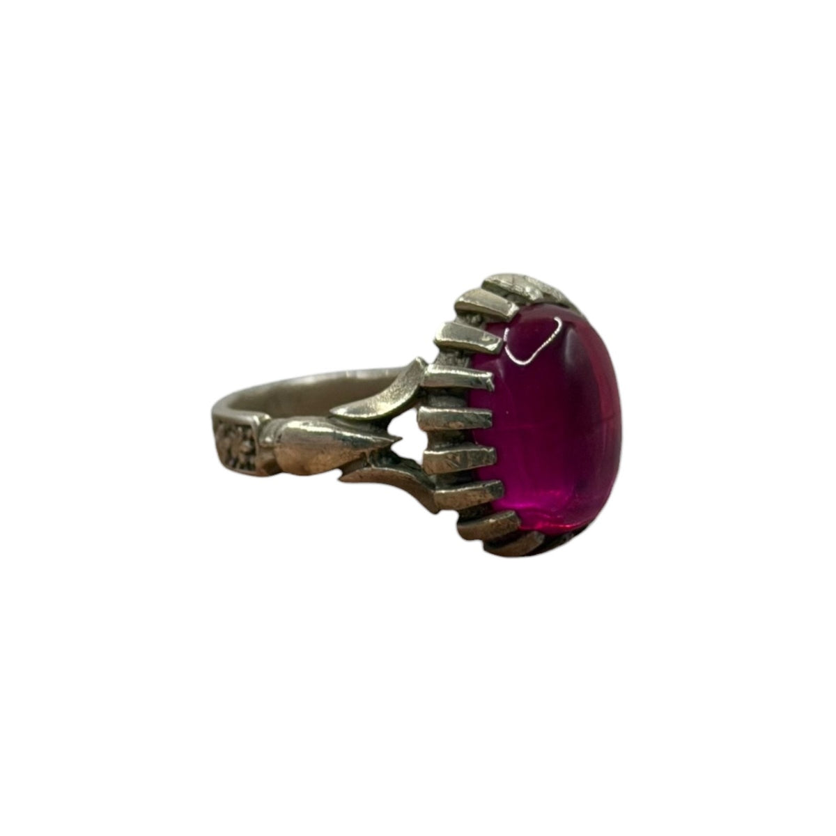 Stunning Vintage Silver Ring With Pink Stone