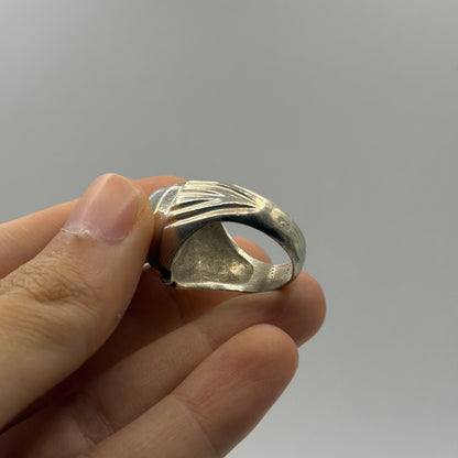Vintage Solid Silver White Moonstone Cabochon Modernist Solitaire Statement Ring