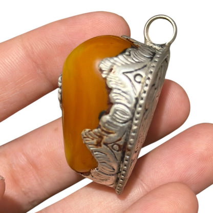 Vintage Nepalese Boho Tribal Amber Like Stone Silver Tone Pendant