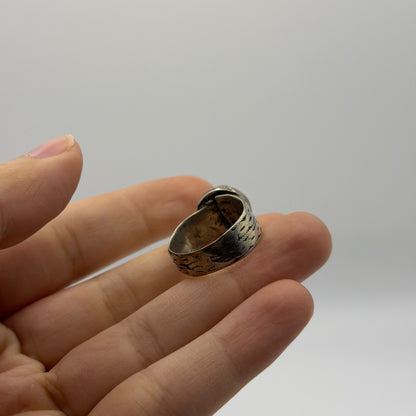 Antique Style Silver Braided Band Ring with Round Stone