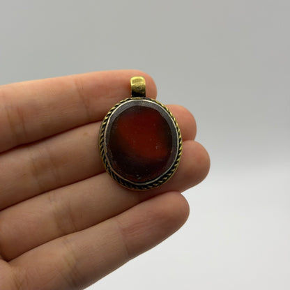 Vintage Brass Framed Oval Carnelian Agate Gemstone Pendant Charm
