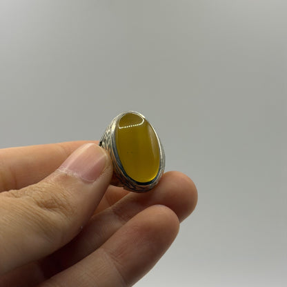 Vintage Solid Silver Yellow Chalcedony Agate Openwork Filigree Statement Ring