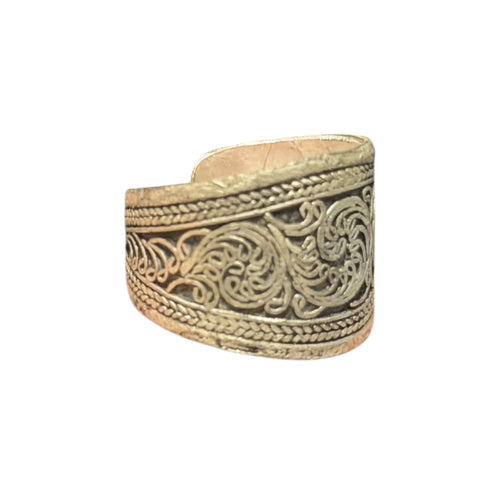 Stunning Vintage Hand Carved Silver Tone Ring