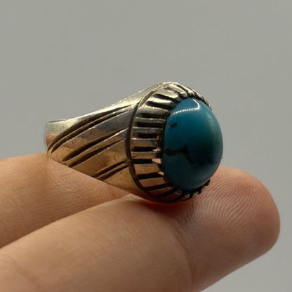 Vintage Silver Greco Roman Style Torquise Cabochon Ring
