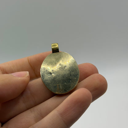 Vintage Brass Framed Oval Carnelian Agate Gemstone Pendant Charm