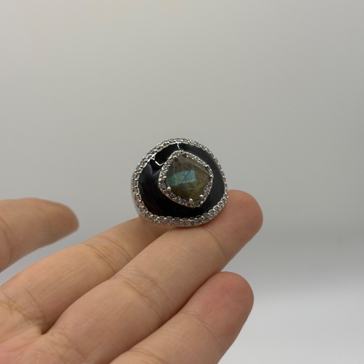 Unique Sterling Silver Ring With Gems Stone
