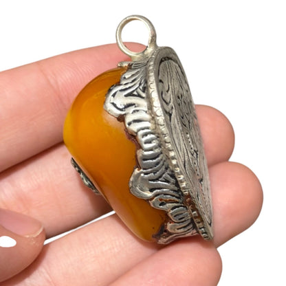 Vintage Nepalese Boho Tribal Amber Like Stone Silver Tone Pendant