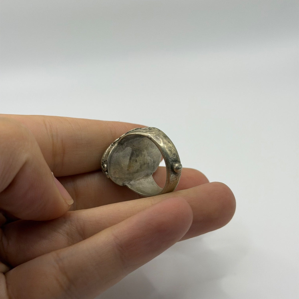 Vintage Silver Ring Black Onyx Oval Stone Ribbed Band