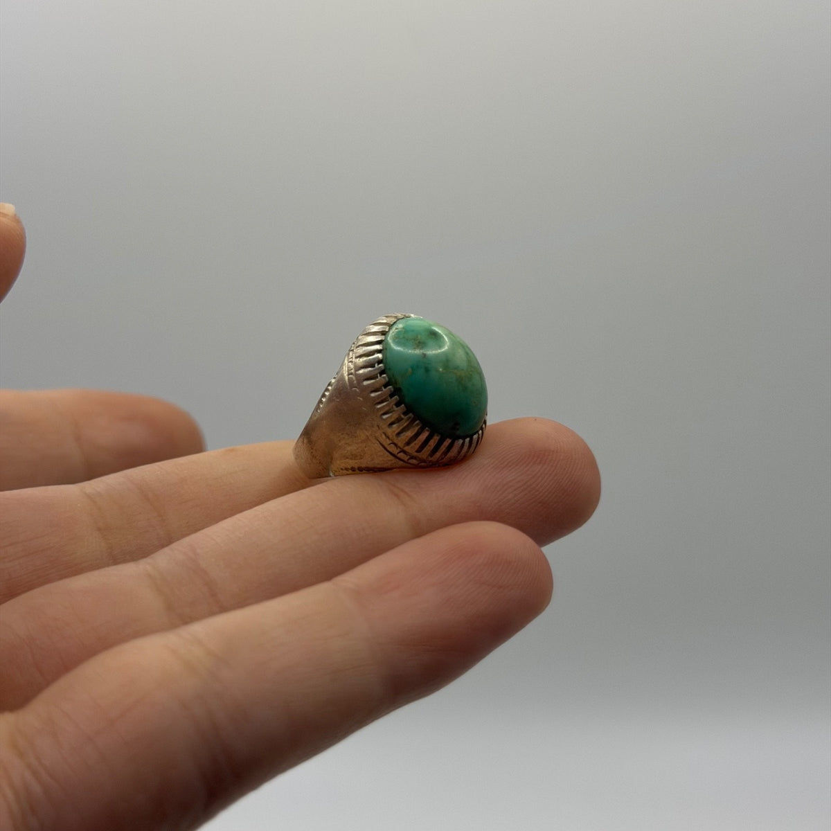 Antique Silver Natural Turquoise Stone Ring